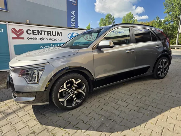 Kia Niro 1.6-HYBRID-V ZÁRUCE-NAVI-KŮŽE