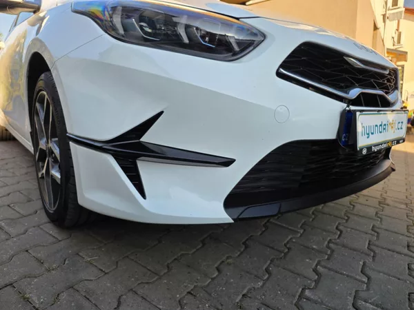 Kia Ceed 1.5-V ZÁRUCE-AUTOMAT - foto 13