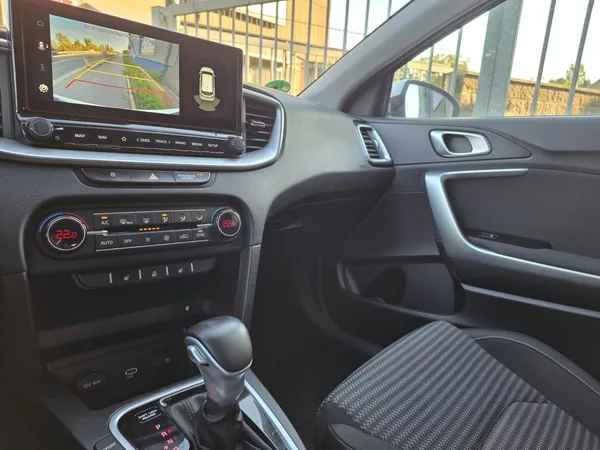 Kia Ceed 1.5-V ZÁRUCE-AUTOMAT - foto 15
