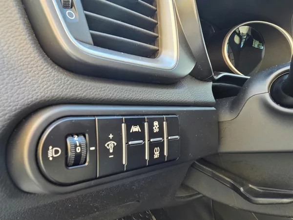 Kia Ceed 1.5-V ZÁRUCE-AUTOMAT - foto 22