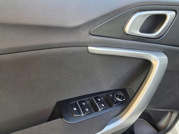 Kia Ceed 1.5-V ZÁRUCE-AUTOMAT - foto 29