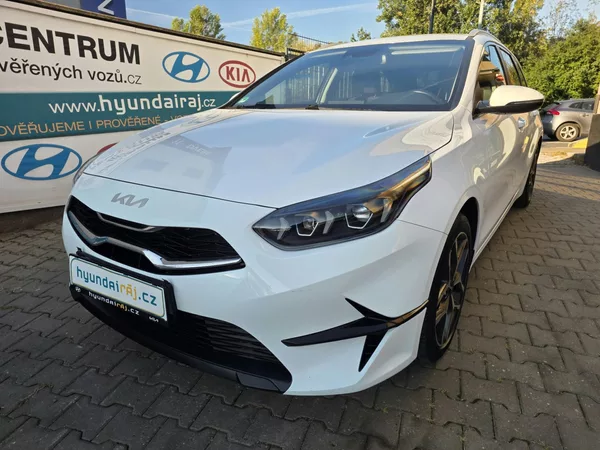 Kia Ceed 1.5-V ZÁRUCE-AUTOMAT - foto 8