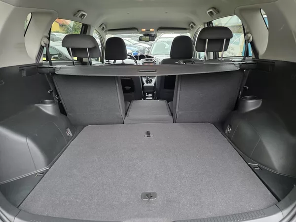 Toyota Verso 1.8-2+3SEDAD.NÍZKÉ KM-TOP STAV - foto 14