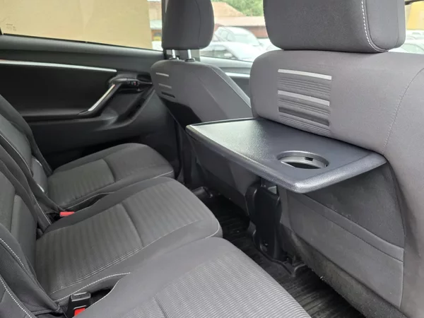 Toyota Verso 1.8-2+3SEDAD.NÍZKÉ KM-TOP STAV - foto 17