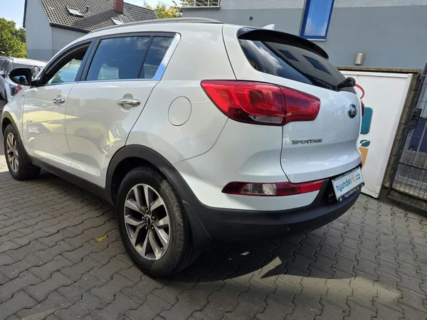 Kia Sportage 2.0-1.MAJ-NAVI-KAMERA-ISOFIX - foto 10