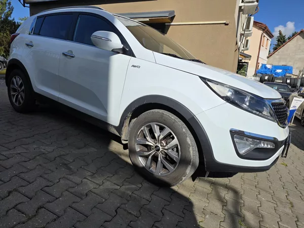 Kia Sportage 2.0-1.MAJ-NAVI-KAMERA-ISOFIX - foto 6