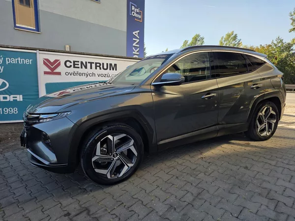 Hyundai Tucson 1.6-HYBRID-1MAJ.-DPH-V ZÁRUCE