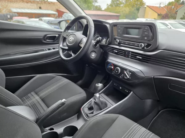 Hyundai Bayon 1.2-1.MAJ-V ZÁRUCE-KLIMA-62KW - foto 16