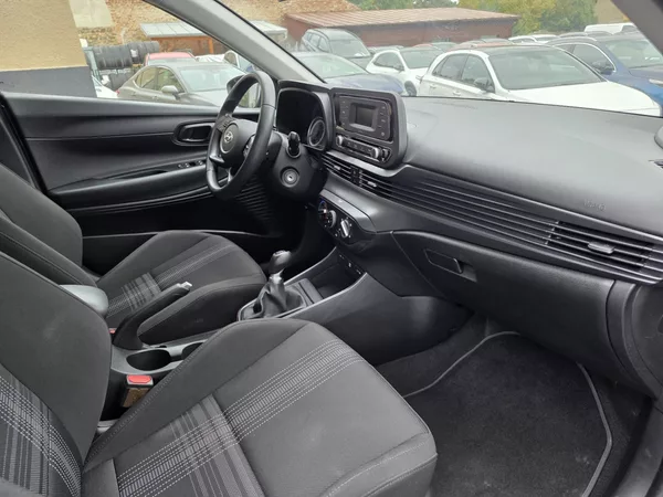Hyundai Bayon 1.2-1.MAJ-V ZÁRUCE-KLIMA-62KW - foto 18