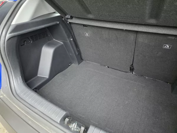 Hyundai Bayon 1.2-1.MAJ-V ZÁRUCE-KLIMA-62KW - foto 22