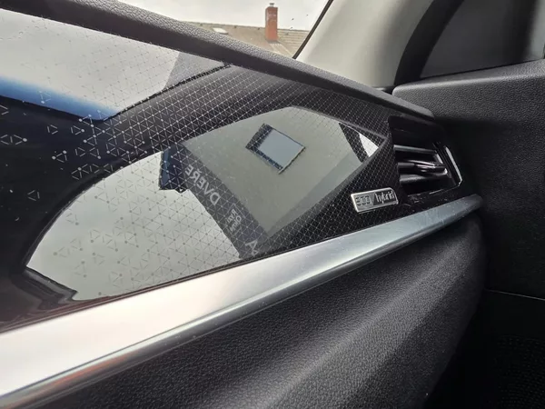 Kia Niro 1.6-HEV-AUTOMAT-NAVI-KAMERA - foto 17