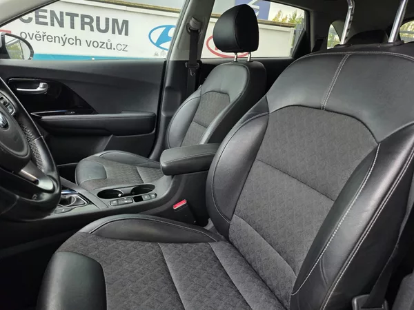 Kia Niro 1.6-HEV-AUTOMAT-NAVI-KAMERA - foto 20