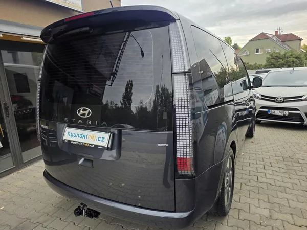 Hyundai Staria 2.2-AUTOMAT-KŮŽE-9MÍST - foto 10