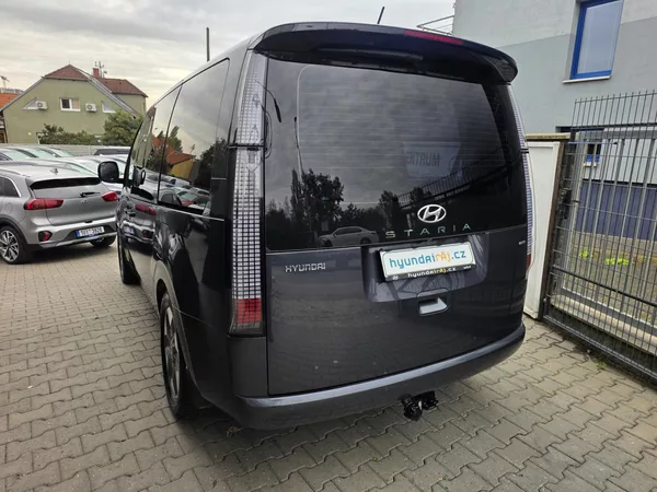 Hyundai Staria 2.2-AUTOMAT-KŮŽE-9MÍST - foto 12