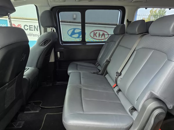 Hyundai Staria 2.2-AUTOMAT-KŮŽE-9MÍST - foto 29