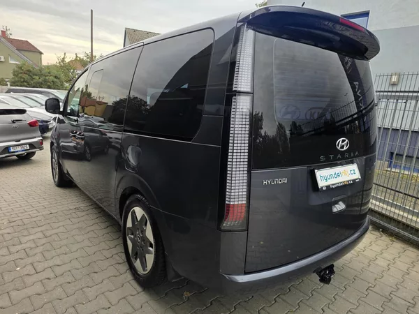 Hyundai Staria 2.2-AUTOMAT-KŮŽE-9MÍST - foto 8
