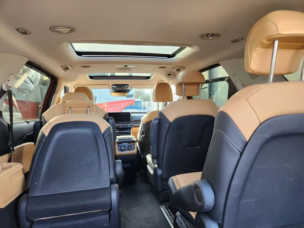 Kia Carnival 9 míst-REZERVACE - foto 16