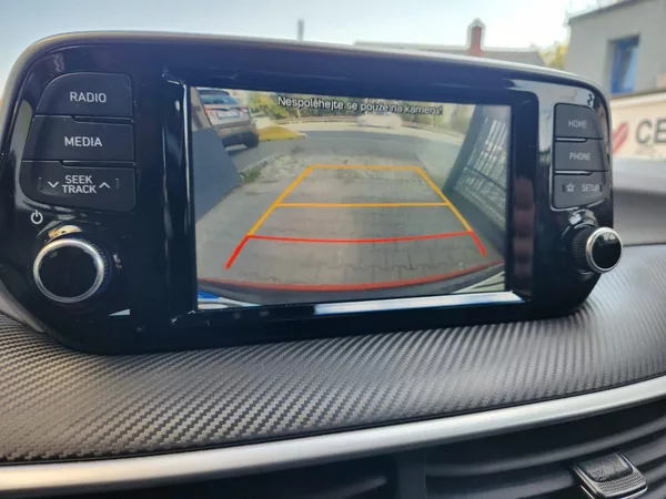 Hyundai Tucson 1.6-1.MAJITEL-TOP STAV-4x4 - foto 16