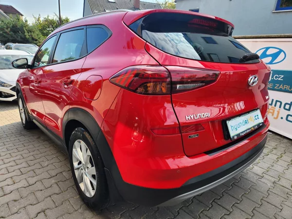 Hyundai Tucson 1.6-1.MAJITEL-TOP STAV-4x4 - foto 8
