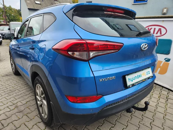 Hyundai Tucson 1.7-1.MAJ.-NAVI-KAMERA-TAŽNÉ - foto 8