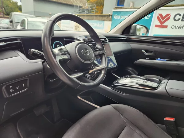 Hyundai Tucson 1.6-AUTOMAT-NAVI-KAMERA - foto 3