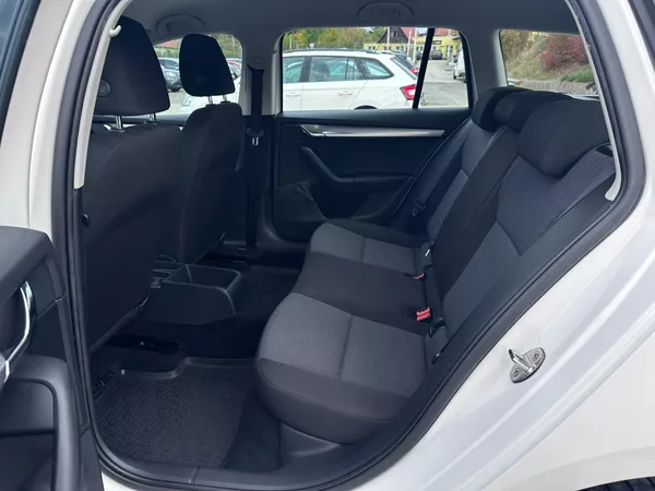 Škoda Octavia 1.2TSi ČR/TOP STAV/2xKOLA - foto 15