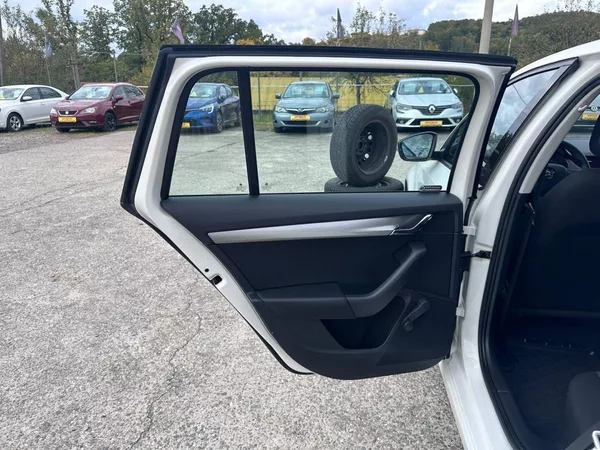 Škoda Octavia 1.2TSi ČR/TOP STAV/2xKOLA - foto 16