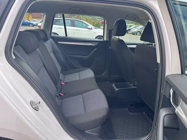Škoda Octavia 1.2TSi ČR/TOP STAV/2xKOLA - foto 21