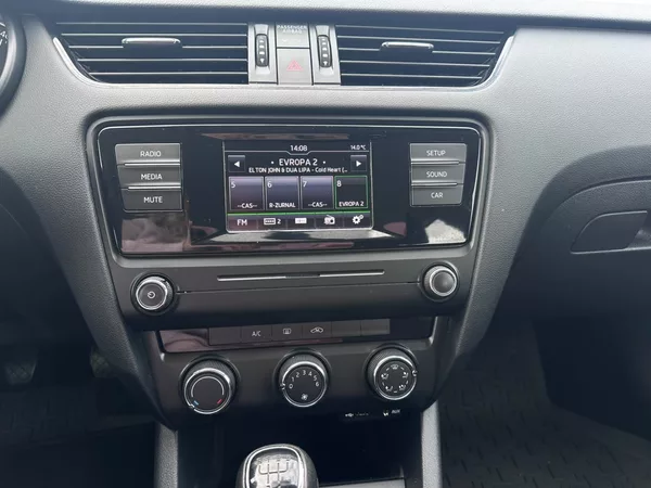 Škoda Octavia 1.2TSi ČR/TOP STAV/2xKOLA - foto 28