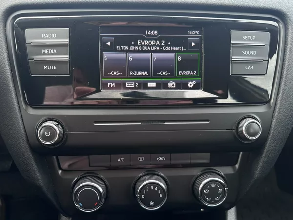 Škoda Octavia 1.2TSi ČR/TOP STAV/2xKOLA - foto 29