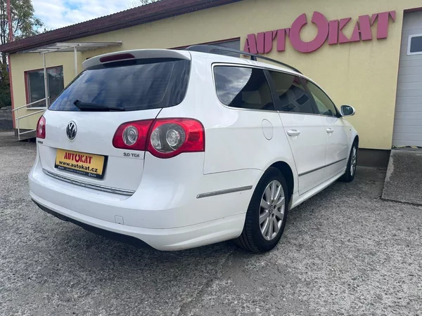 Volkswagen Passat 2.0TDi ČR/Rozvody/2*pneu/Tažné - foto 3