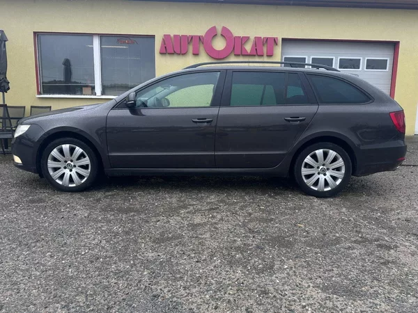 Škoda Superb 2.0TDi VýhřevSedadel/Serv.Knih - foto 6