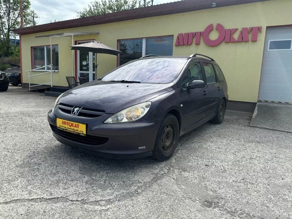Peugeot 307 1.6i 80kw/2 sady pneu - foto 7
