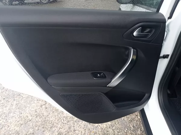 Peugeot 2008 1.5 75kW/Navi/1Maj/TOP - foto 13