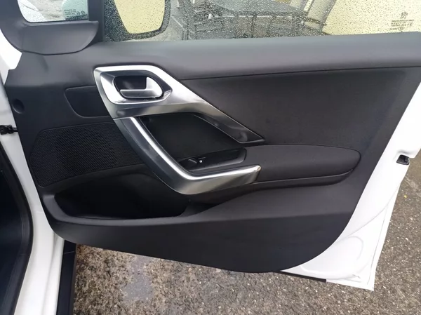 Peugeot 2008 1.5 75kW/Navi/1Maj/TOP - foto 21