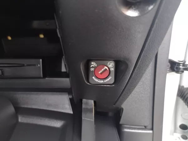 Peugeot 2008 1.5 75kW/Navi/1Maj/TOP - foto 39