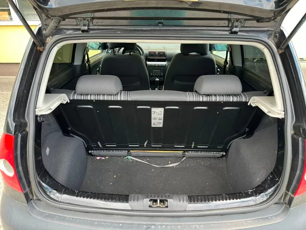 Volkswagen Fox 1.2i 40kW/ABS - foto 13