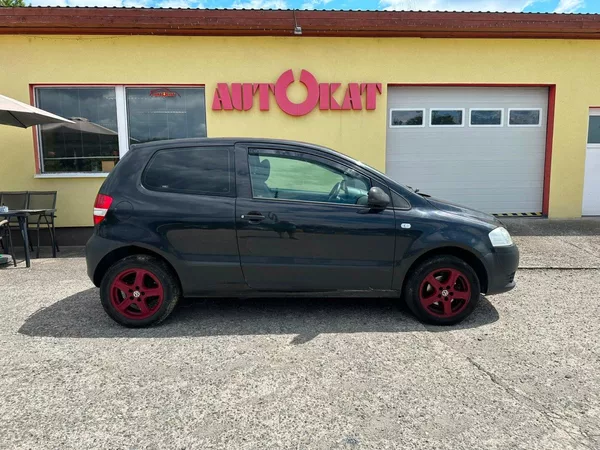 Volkswagen Fox 1.2i 40kW/ABS - foto 2