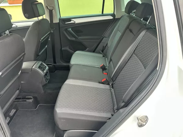 Volkswagen Tiguan 2.0 TDI 110kW/4x4/DSG/Navi - foto 13