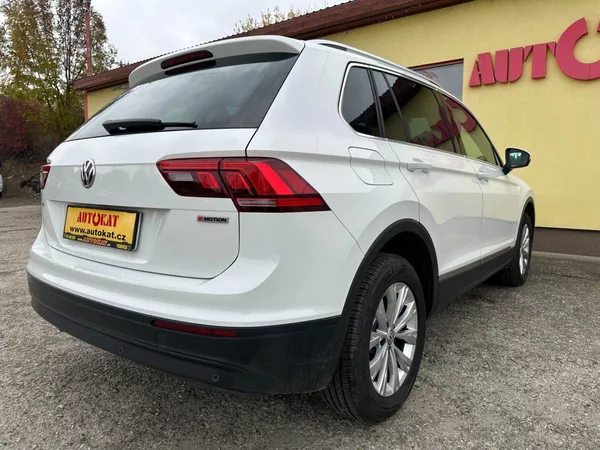 Volkswagen Tiguan 2.0 TDI 110kW/4x4/DSG/Navi - foto 3