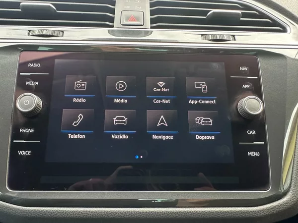 Volkswagen Tiguan 2.0 TDI 110kW/4x4/DSG/Navi - foto 36