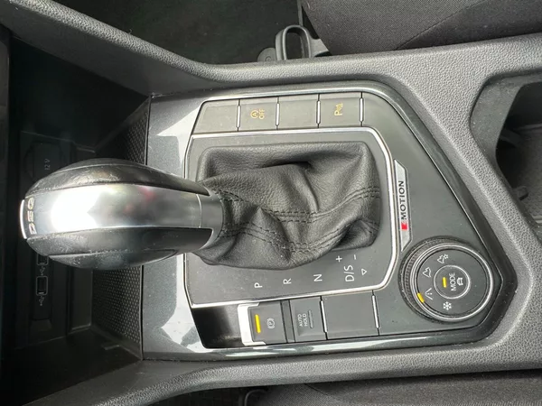 Volkswagen Tiguan 2.0 TDI 110kW/4x4/DSG/Navi - foto 44