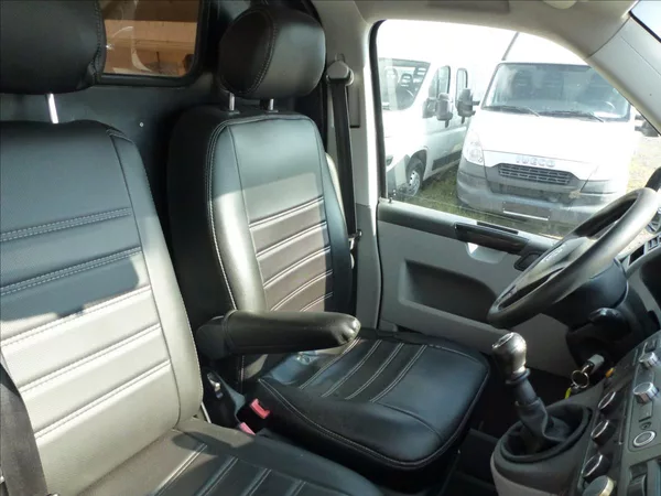 Volkswagen Transporter 2,0 TDI Long - foto 30