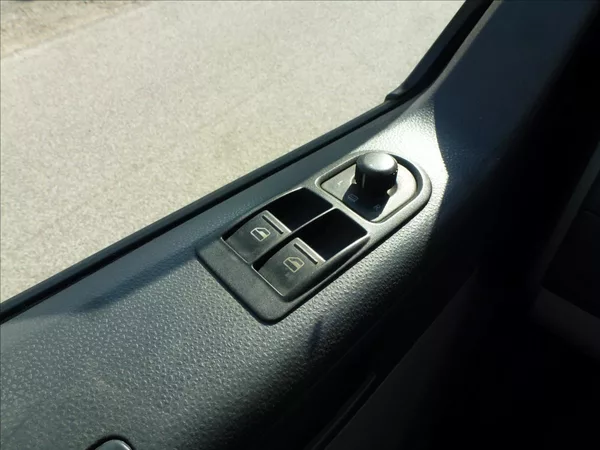 Volkswagen Transporter 2,0 TDI Long - foto 31