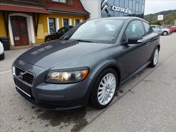 Volvo C30 2,0 i 16V Titanium Grey - foto 2