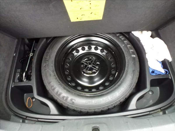 Volvo C30 2,0 i 16V Titanium Grey - foto 26