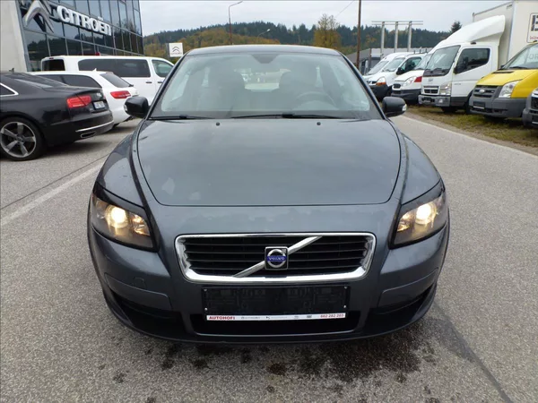 Volvo C30 2,0 i 16V Titanium Grey - foto 4