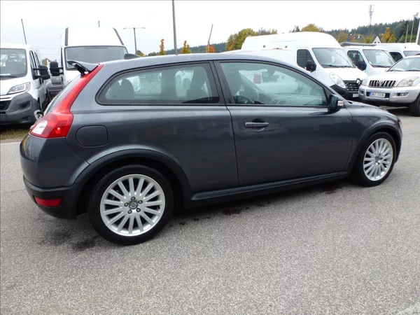 Volvo C30 2,0 i 16V Titanium Grey - foto 9