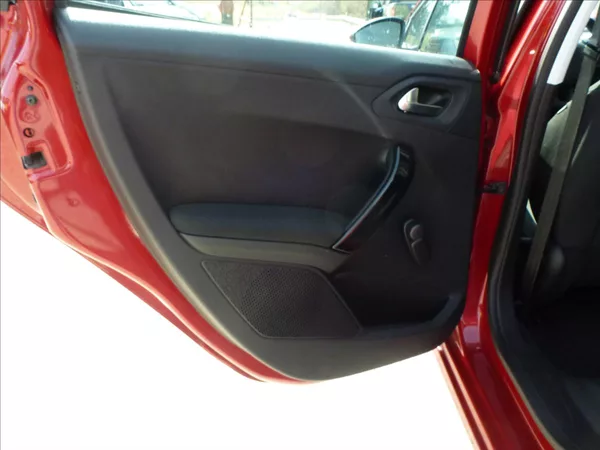 Peugeot 208 1,4 VTi Access 95k MAN5 Lucif - foto 17