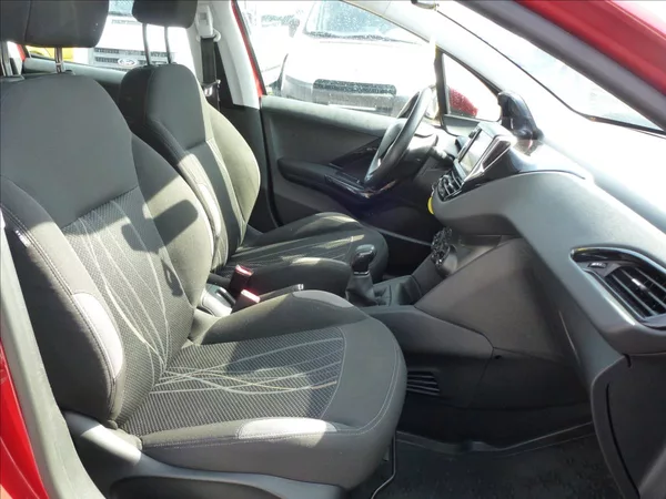 Peugeot 208 1,4 VTi Access 95k MAN5 Lucif - foto 26